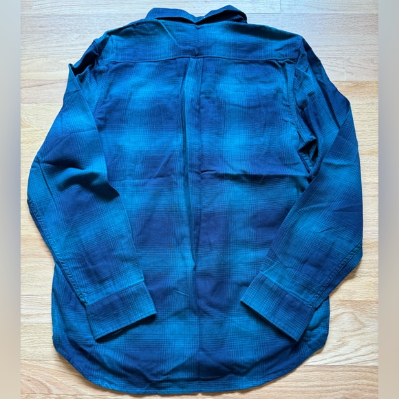 Vans button down - Picture 2 of 4